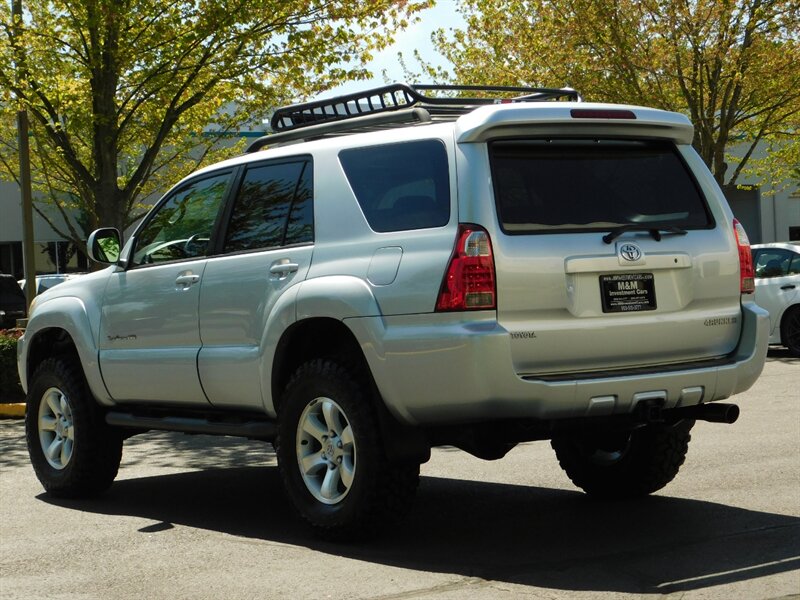 2006 Toyota 4Runner Sport Edition / 4x4 V6 / 1-Owner / LIFTED LIFTED   - Photo 7 - Portland, OR 97217
