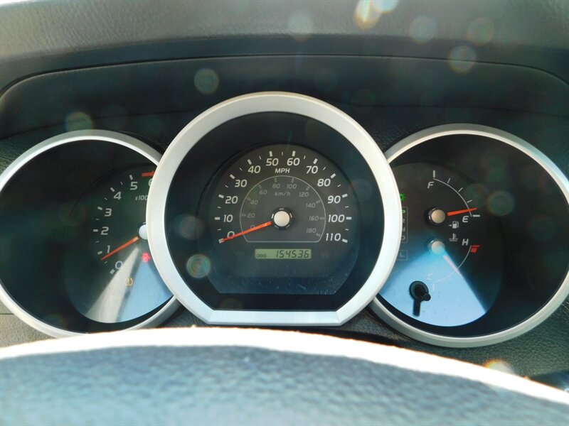 2006 Toyota 4Runner Sport Edition / 4x4 V6 / 1-Owner / LIFTED LIFTED   - Photo 37 - Portland, OR 97217