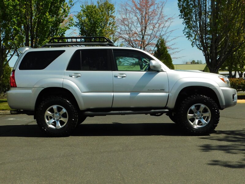 2006 Toyota 4Runner Sport Edition / 4x4 V6 / 1-Owner / LIFTED LIFTED   - Photo 4 - Portland, OR 97217