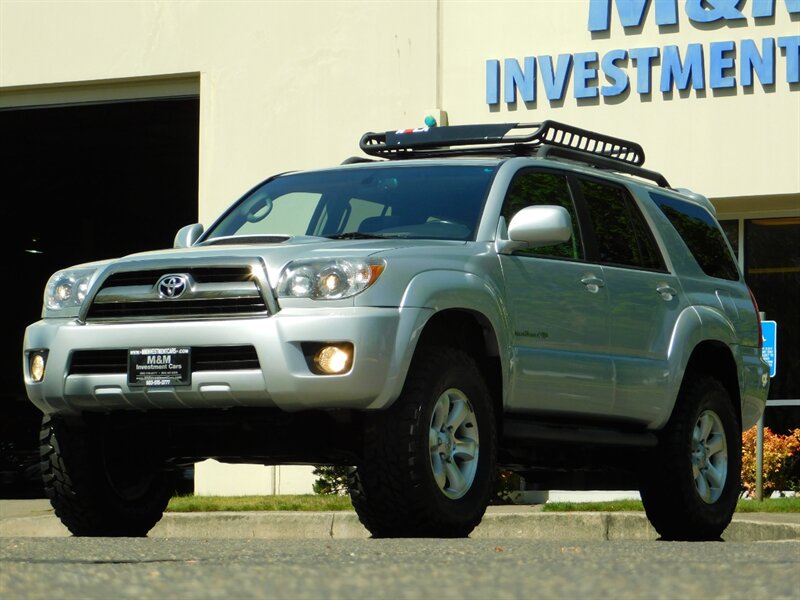 2006 Toyota 4Runner Sport Edition / 4x4 V6 / 1-Owner / LIFTED LIFTED   - Photo 44 - Portland, OR 97217