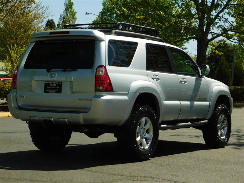 2006 Toyota 4Runner Sport Edition / 4x4 V6 / 1-Owner / LIFTED LIFTED   - Photo 8 - Portland, OR 97217
