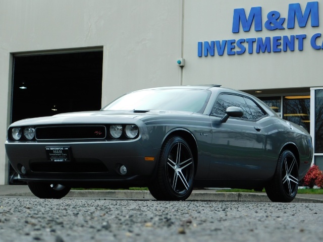 2012 Dodge Challenger R/T Plus / 6-Speed / leather /Htd seats /Low Miles   - Photo 1 - Portland, OR 97217