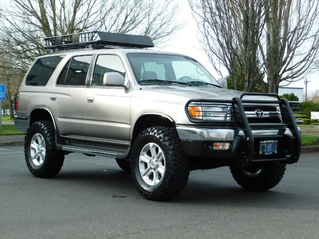 2002 Toyota 4Runner 4X4 / V6 3.4L / DIFF LOCK / 1-OWNER / LIFTED !!   - Photo 2 - Portland, OR 97217