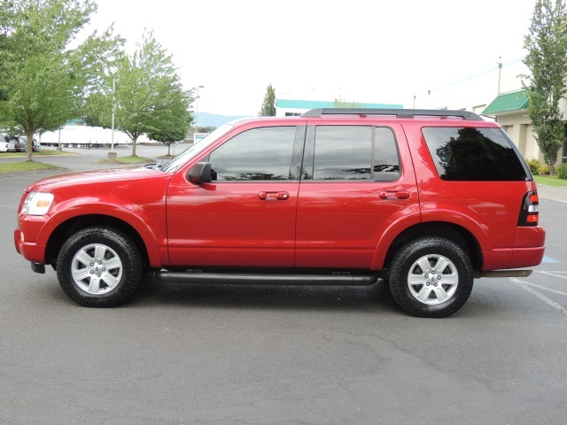 2010 Ford Explorer XLT / 4X4 / 3RD Seat / Excel Cond   - Photo 3 - Portland, OR 97217
