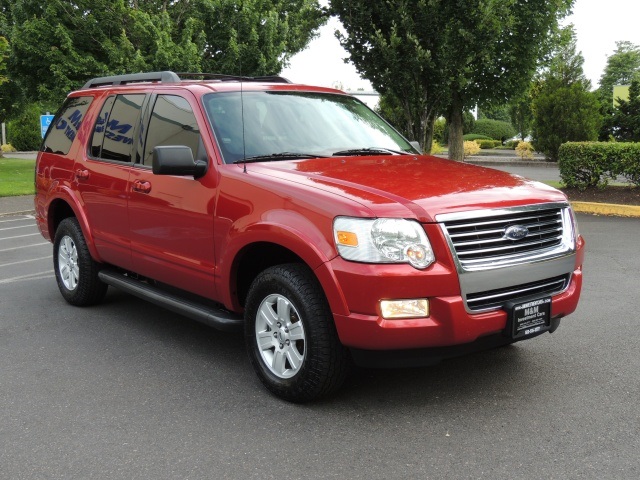 2010 Ford Explorer XLT / 4X4 / 3RD Seat / Excel Cond   - Photo 2 - Portland, OR 97217