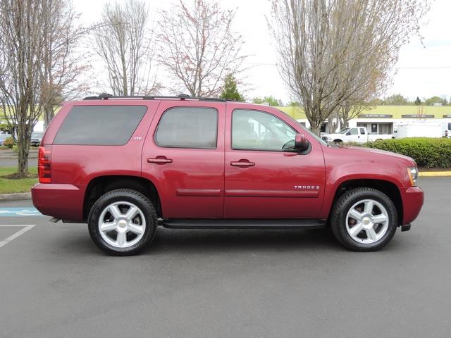 2007 Chevrolet Tahoe LTZ / 4WD / Leather / Captain Chairs / Excel Cond   - Photo 4 - Portland, OR 97217