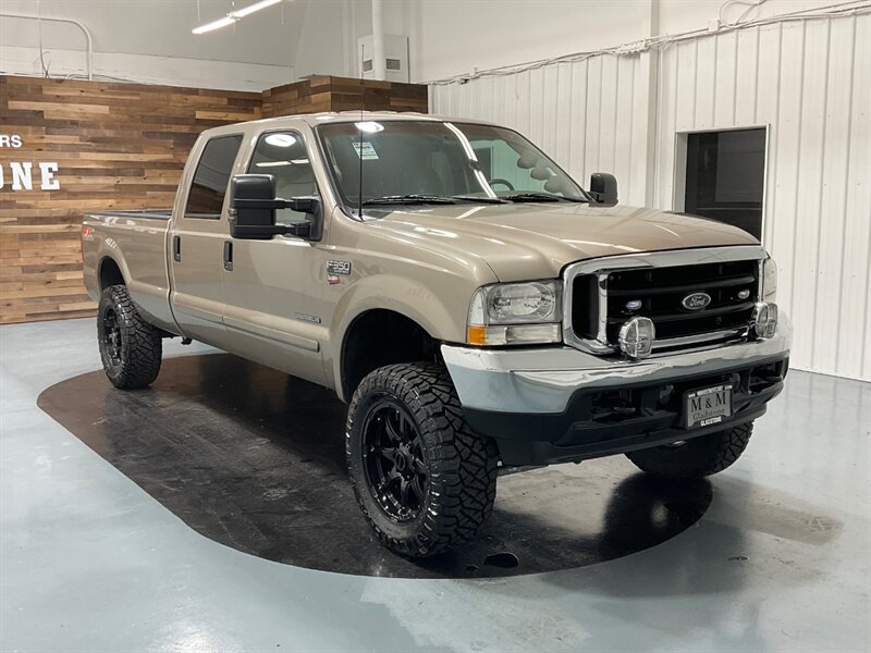 2003 Ford F-350 XLT Crew Cab 4X4 / 7.3L DIESEL / Long Bed  / RUST FREE / LOW MILES - Photo 2 - Gladstone, OR 97027