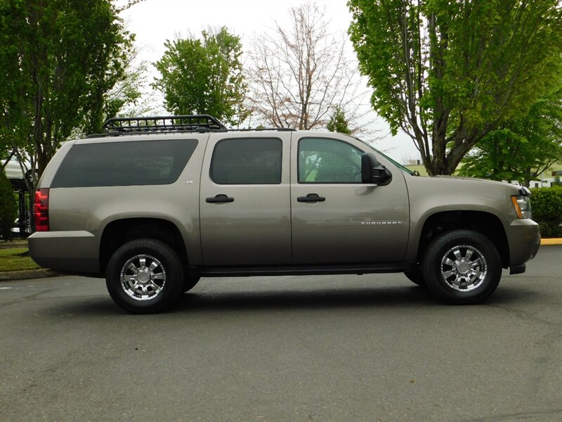 2011 Chevrolet Suburban 2500 LS 4WD Leather / 3/4 Ton / NEW TIRES /Excel C   - Photo 4 - Portland, OR 97217