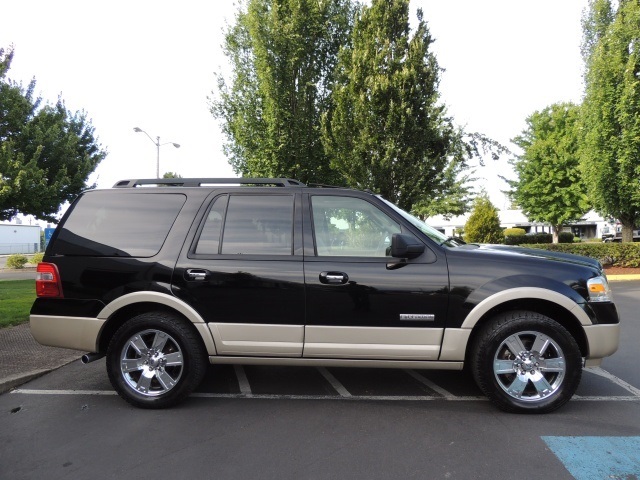 2008 Ford Expedition Eddie Bauer/ 4WD / Navigation / 3RD Seat / 1-OWNER   - Photo 4 - Portland, OR 97217