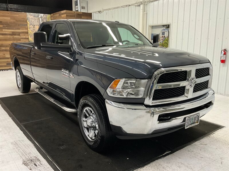 2014 RAM 2500 Tradesman Crew Cab 4X4 / 6.7L DIESEL / 78K MILES  / LOCAL OREGON TRUCK / RUST FREE / LONG BED / LEATHER SEATS - Photo 2 - Gladstone, OR 97027