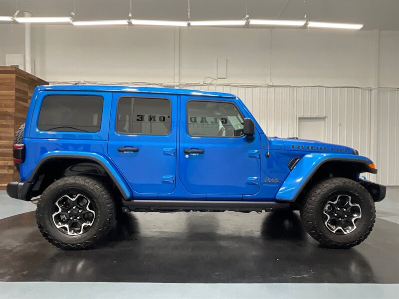 2021 Jeep Wrangler Unlimited Rubicon 4xe  / POWER TOP / LOADED - Photo 4 - Gladstone, OR 97027