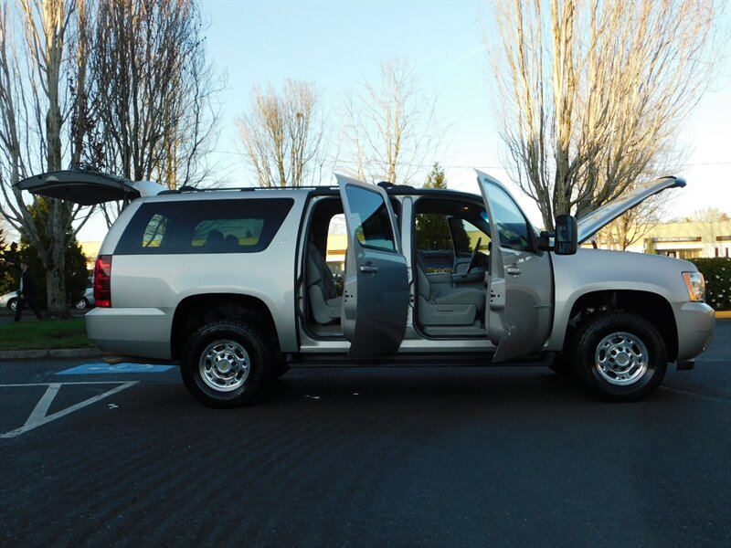 2007 Chevrolet Suburban LT 2500 K2500 Heavy Duty 4WD / DVD Player 3/4 TON   - Photo 29 - Portland, OR 97217