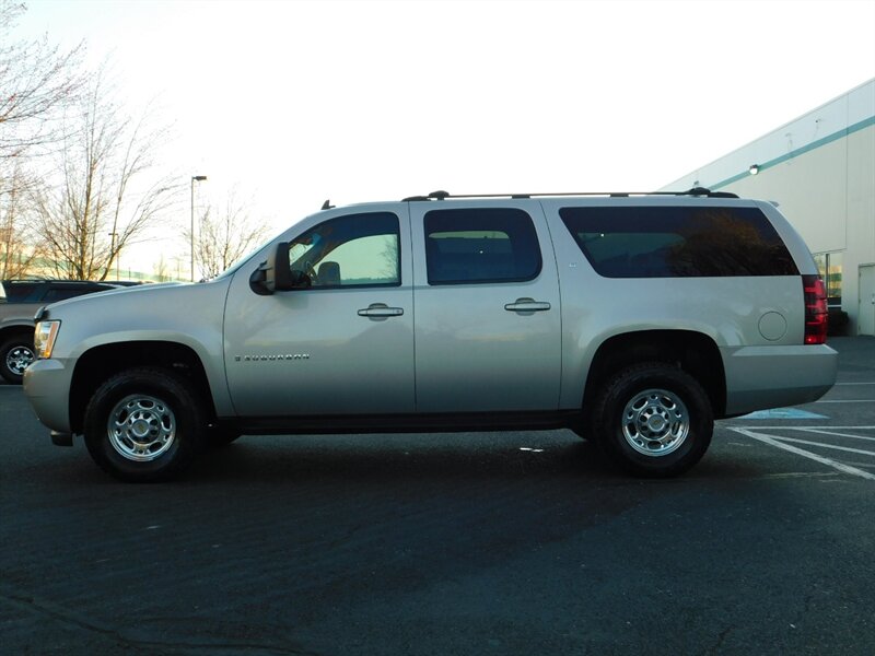 2007 Chevrolet Suburban LT 2500 K2500 Heavy Duty 4WD / DVD Player 3/4 TON   - Photo 3 - Portland, OR 97217