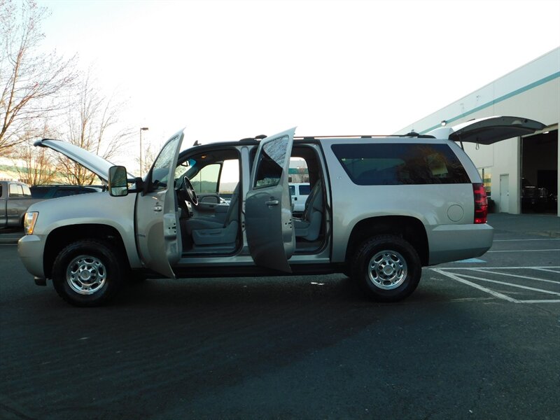 2007 Chevrolet Suburban LT 2500 K2500 Heavy Duty 4WD / DVD Player 3/4 TON   - Photo 26 - Portland, OR 97217