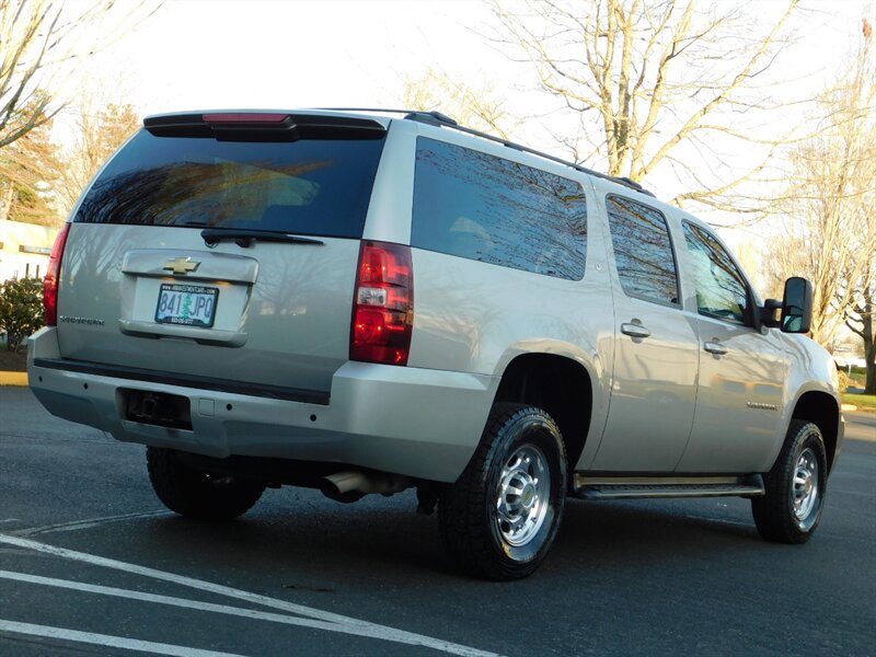 2007 Chevrolet Suburban LT 2500 K2500 Heavy Duty 4WD / DVD Player 3/4 TON   - Photo 8 - Portland, OR 97217