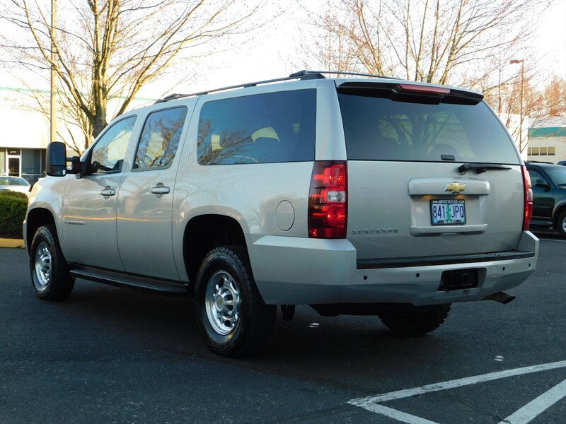 2007 Chevrolet Suburban LT 2500 K2500 Heavy Duty 4WD / DVD Player 3/4 TON   - Photo 7 - Portland, OR 97217