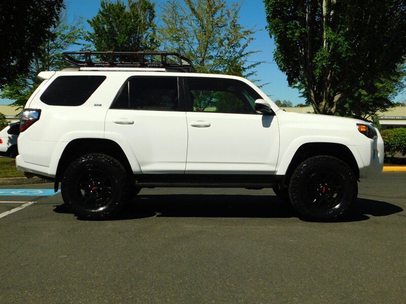 2019 Toyota 4Runner TRD CUSTOM UPGRADE / Leather / LIFTED LIFTED   - Photo 4 - Portland, OR 97217