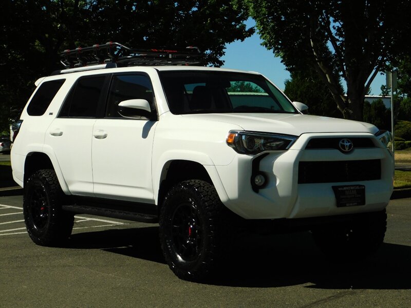 2019 Toyota 4Runner TRD CUSTOM UPGRADE / Leather / LIFTED LIFTED   - Photo 2 - Portland, OR 97217