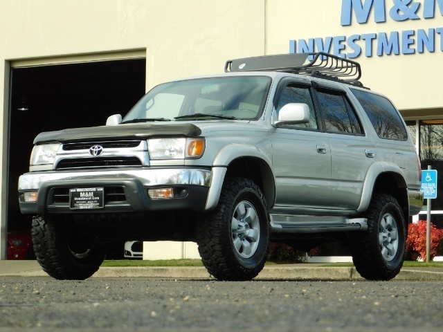 2001 Toyota 4Runner SR5 4X4 / V6 3.4L / LEATHER/ DIFF LOCK / LIFTED !!   - Photo 1 - Portland, OR 97217