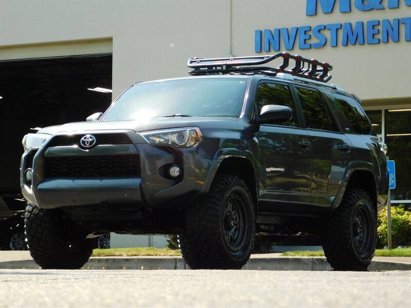 2015 Toyota 4Runner SR5 4WD / 3RD SEAT / Navi / LIFTED LIFTED   - Photo 1 - Portland, OR 97217