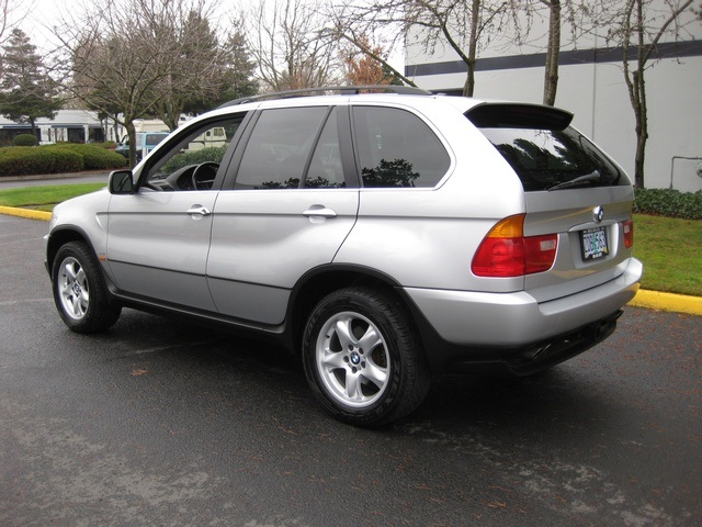 2002 BMW X5 4.4i/ AWD/ Premium & Cold weather pkgs   - Photo 3 - Portland, OR 97217