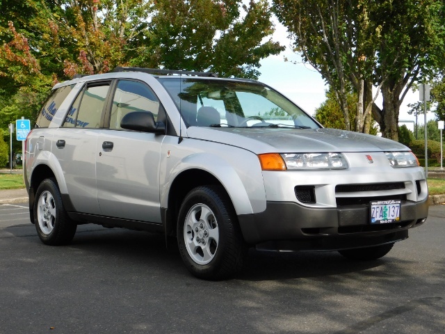 2003 Saturn Vue Sport Utility / 5-Speed Manual / Low Miles !!   - Photo 2 - Portland, OR 97217