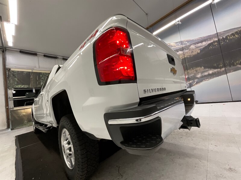 2019 Chevrolet Silverado 2500 LT Crew Cab 4X4 / 6.0L V8 / 1-OWNER / 69K MILES  / SHORT BED / Towing Package / Trailer Brake Controller - Photo 26 - Gladstone, OR 97027