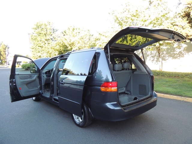 2004 Honda Odyssey EX-L / Leather/Sliding Doors/1-Owner/New Tires   - Photo 13 - Portland, OR 97217
