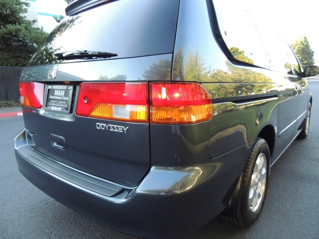 2004 Honda Odyssey EX-L / Leather/Sliding Doors/1-Owner/New Tires   - Photo 38 - Portland, OR 97217
