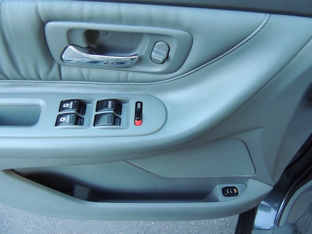 2004 Honda Odyssey EX-L / Leather/Sliding Doors/1-Owner/New Tires   - Photo 21 - Portland, OR 97217