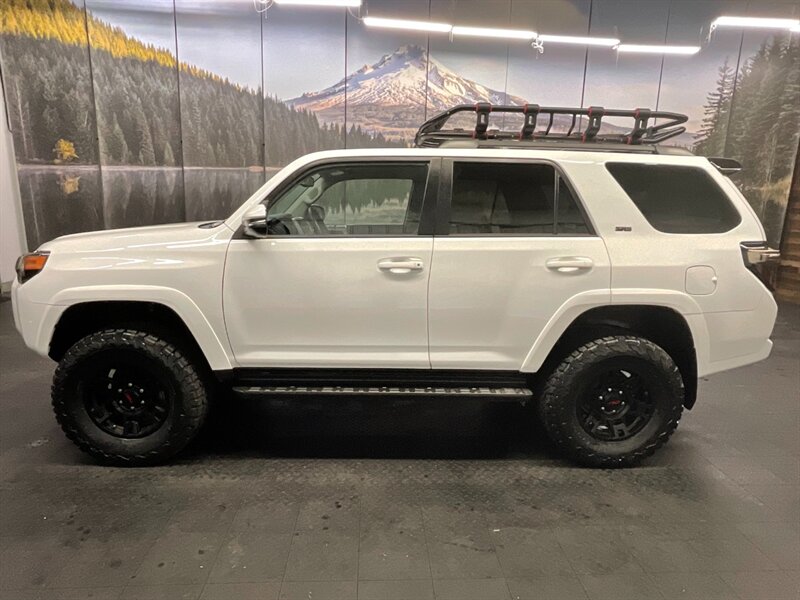 2020 Toyota 4Runner SR5 Premium 4X4 / Leather / CUSTOM BUILD / LIFTED  TRD PRO GRILL / NEW LIFT w/ NEW TRD WHEELS & NEW BF GOODRICH TIRES / LUGGAGE RACK / SHARP & CLEAN !! - Photo 3 - Gladstone, OR 97027