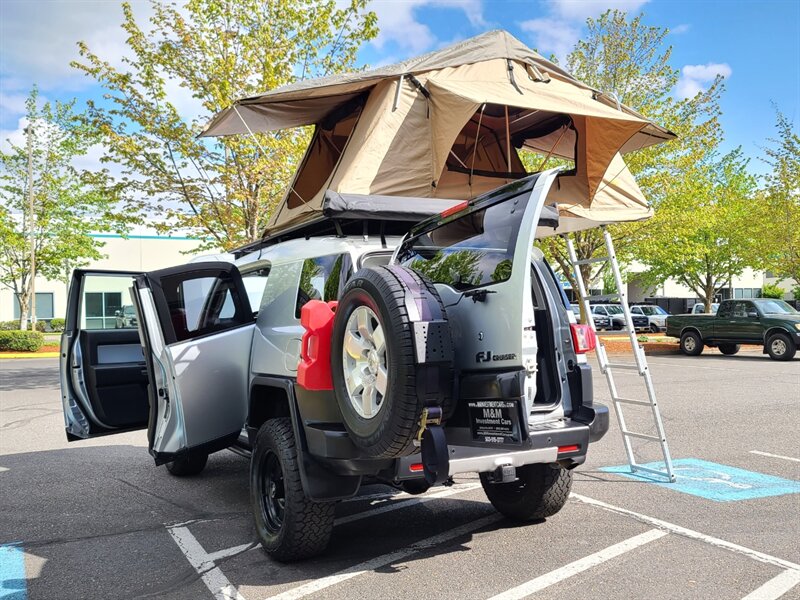 2007 Toyota FJ Cruiser  / 4.0L / V6 / E-LOCKER / FRESH TRADE / Excellent Service History - Photo 21 - Portland, OR 97217