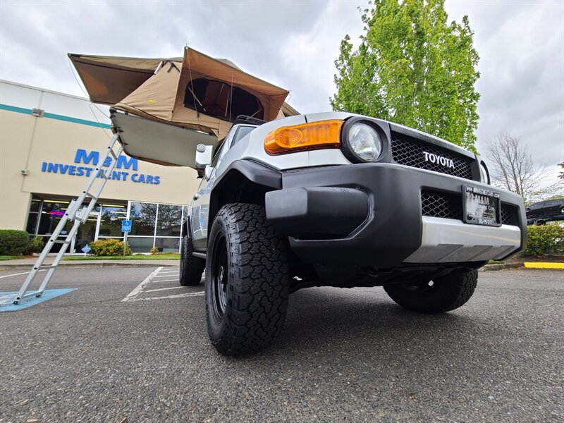 2007 Toyota FJ Cruiser  / 4.0L / V6 / E-LOCKER / FRESH TRADE / Excellent Service History - Photo 10 - Portland, OR 97217