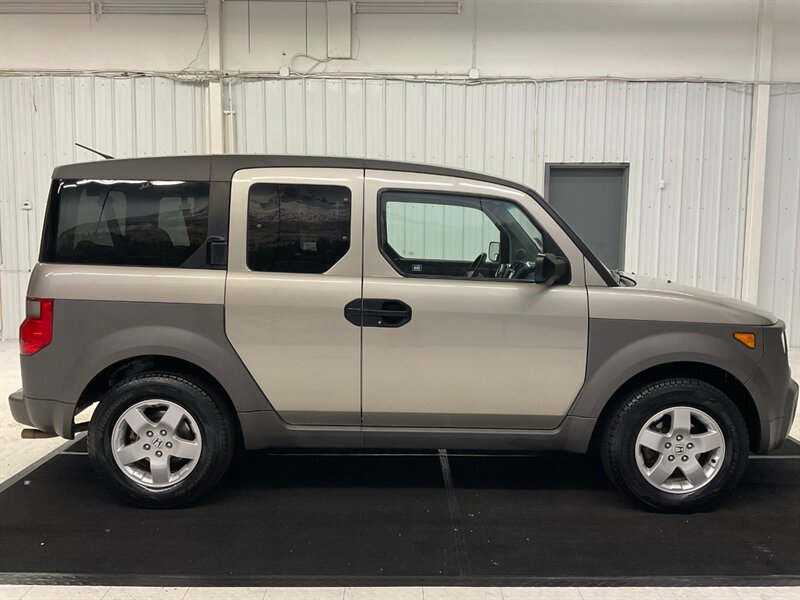 2003 Honda Element EX Sport Utility AWD /2.4L 4Cyl/ ONLY 80,000 MILES  / LOCAL OREGON SUV / RUST FREE / SUPER CLEAN !! - Photo 4 - Gladstone, OR 97027