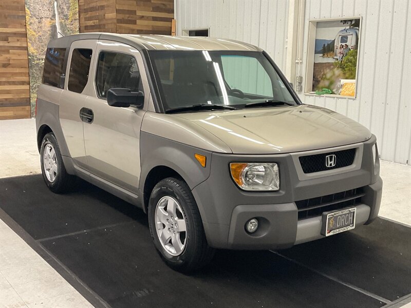 2003 Honda Element EX Sport Utility AWD /2.4L 4Cyl/ ONLY 80,000 MILES  / LOCAL OREGON SUV / RUST FREE / SUPER CLEAN !! - Photo 2 - Gladstone, OR 97027