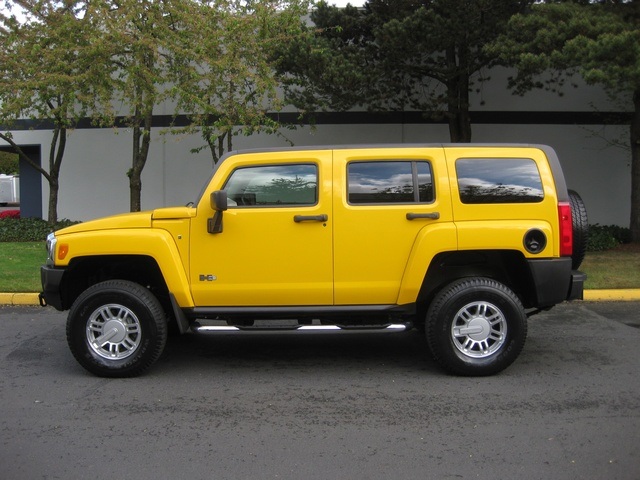 2007 Hummer H3 4WD / Leather / Heated Seats   - Photo 2 - Portland, OR 97217