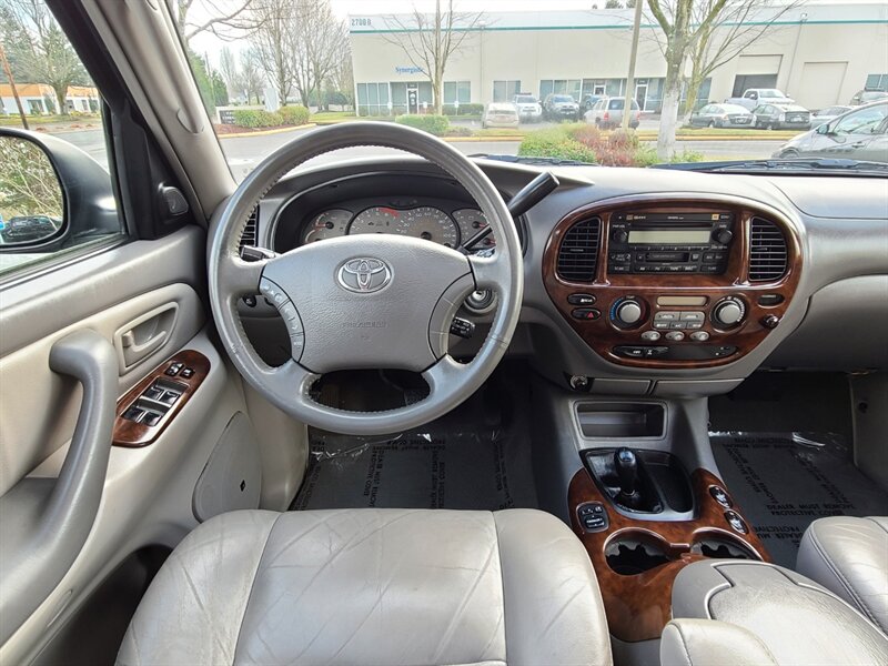 2003 Toyota Sequoia Limited / 8-Seats / DVD Player / TIMING BELT DONE  / 1-OWNER - Photo 33 - Portland, OR 97217