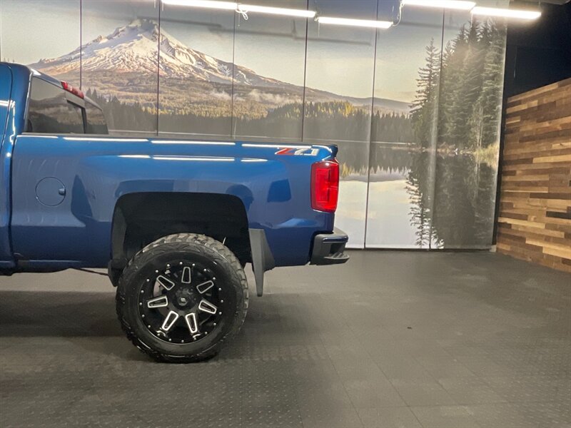 2018 Chevrolet Silverado 1500 LTZ Z71 Crew Cab 4X4 / Leather / 6 INC LIFT KIT   - Photo 10 - Gladstone, OR 97027