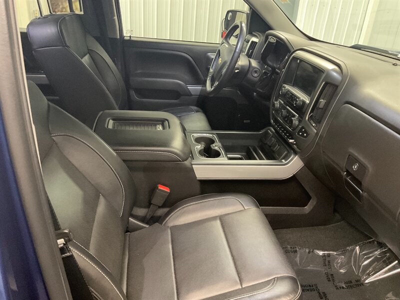 2018 Chevrolet Silverado 1500 LTZ Z71 Crew Cab 4X4 / Leather / 6 INC LIFT KIT   - Photo 37 - Gladstone, OR 97027
