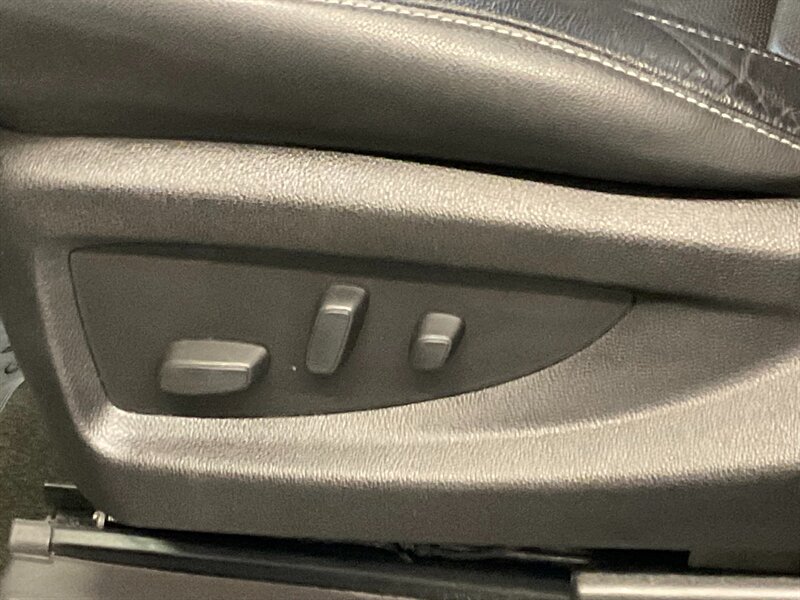 2018 Chevrolet Silverado 1500 LTZ Z71 Crew Cab 4X4 / Leather / 6 INC LIFT KIT   - Photo 33 - Gladstone, OR 97027