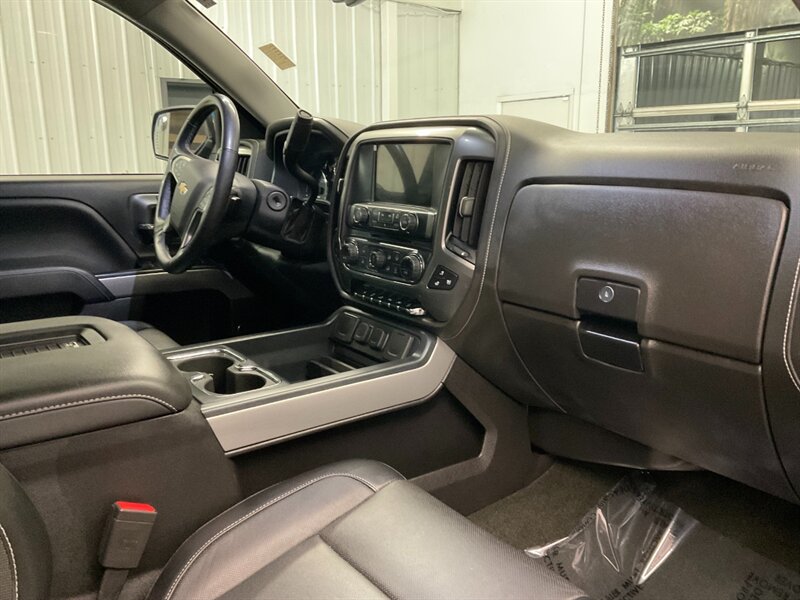 2018 Chevrolet Silverado 1500 LTZ Z71 Crew Cab 4X4 / Leather / 6 INC LIFT KIT   - Photo 29 - Gladstone, OR 97027