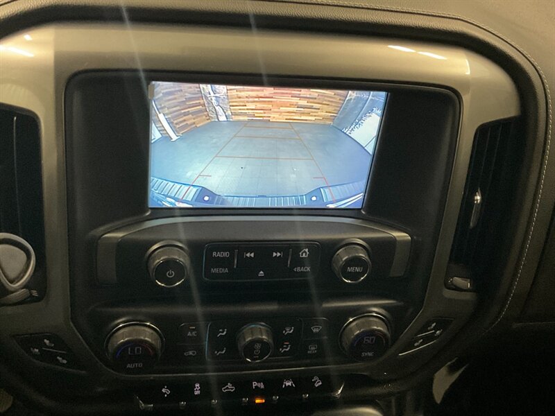 2018 Chevrolet Silverado 1500 LTZ Z71 Crew Cab 4X4 / Leather / 6 INC LIFT KIT   - Photo 20 - Gladstone, OR 97027