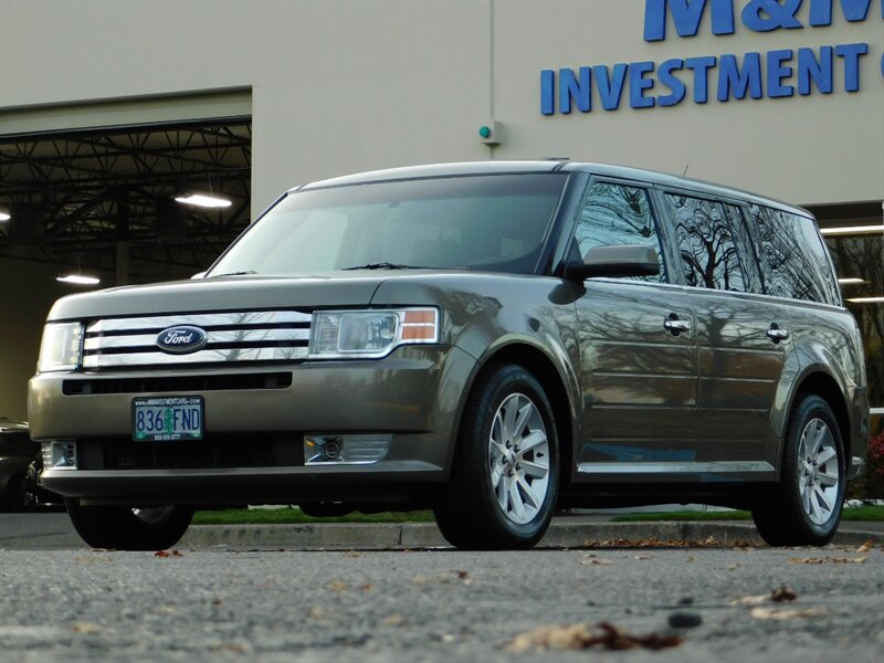 2012 Ford Flex SEL AWD / 3RD SEAT / Leather / 1-OWNER   - Photo 1 - Portland, OR 97217