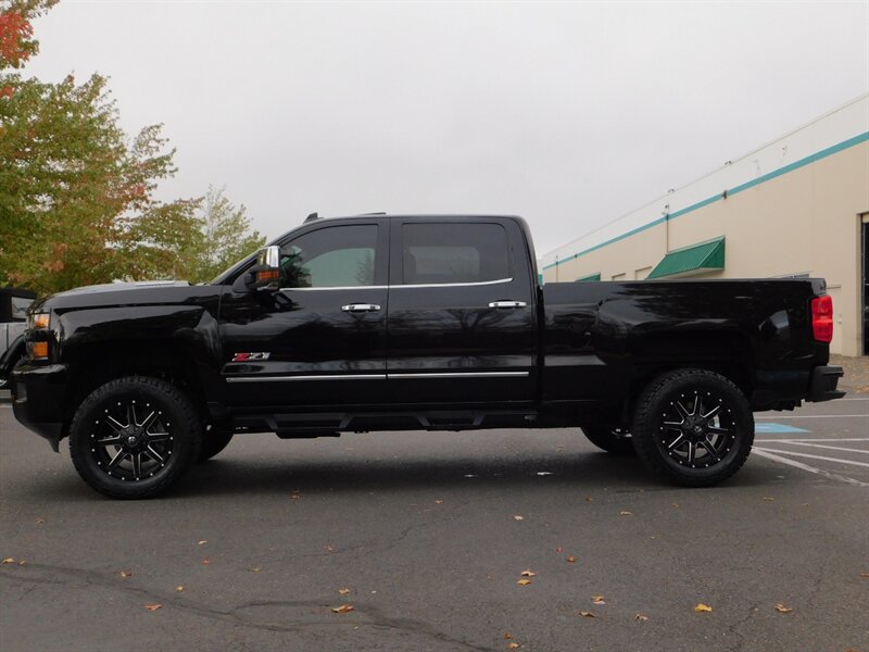 2017 Chevrolet Silverado 2500 LTZ 4X4 Z71 /6.6L DURAMAX DIESEL /LIFTED/ 40K MILE   - Photo 3 - Portland, OR 97217