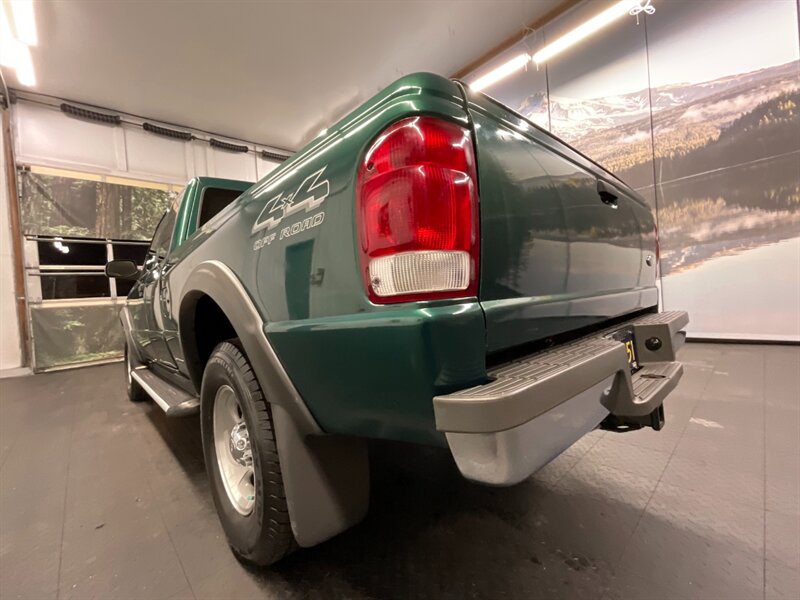 2000 Ford Ranger XLT Extended Cab 4-Door /4X4 / V6 3.0L / 5-SPEED  LOCAL TRUCK / RUST FREE / SUPER CLEAN / 120,000 MILES - Photo 12 - Gladstone, OR 97027