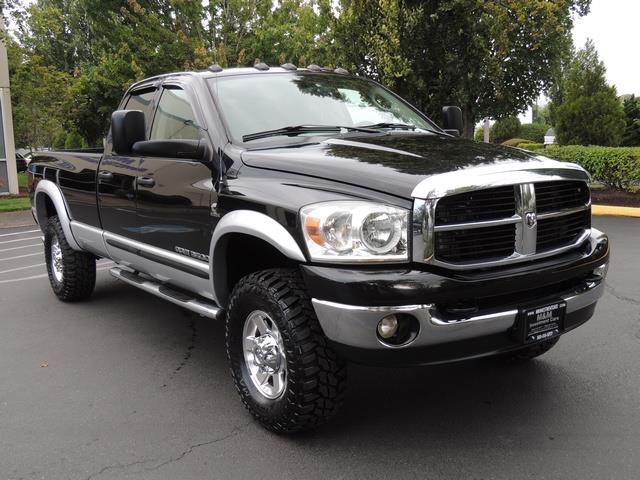 2007 Dodge Ram 3500 SLT / 4X4 / Leather / 5.9L DIESEL / LIFTED  LIFTED   - Photo 2 - Portland, OR 97217