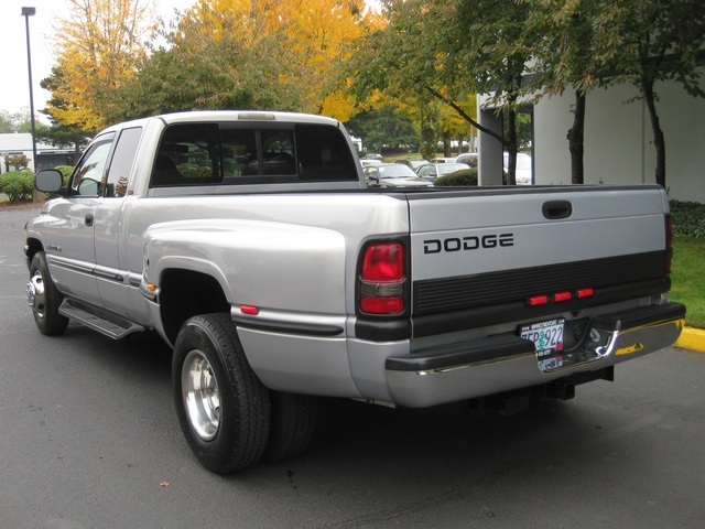 1999 Dodge Ram 3500 Laramie SLT, Dually , 98k miles   - Photo 3 - Portland, OR 97217
