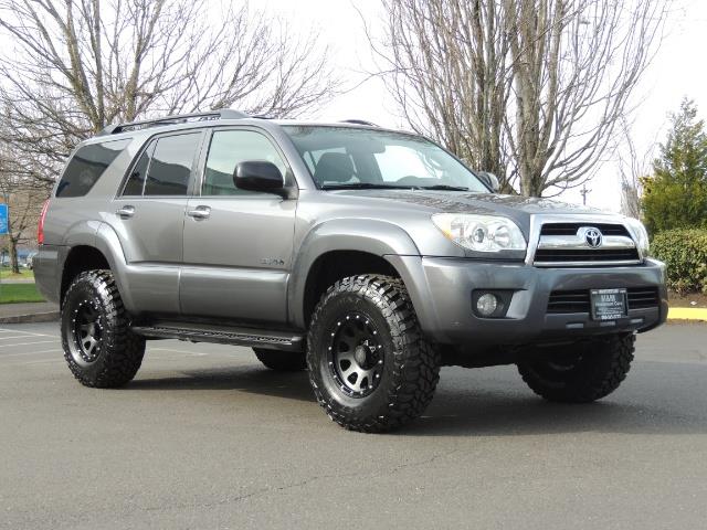 2008 Toyota 4Runner SR5 / 4WD / 6Cyl / LIFTED   - Photo 2 - Portland, OR 97217