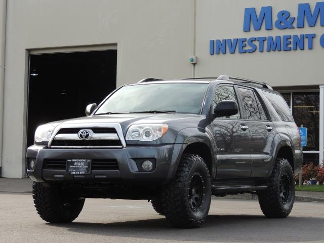 2008 Toyota 4Runner SR5 / 4WD / 6Cyl / LIFTED   - Photo 1 - Portland, OR 97217