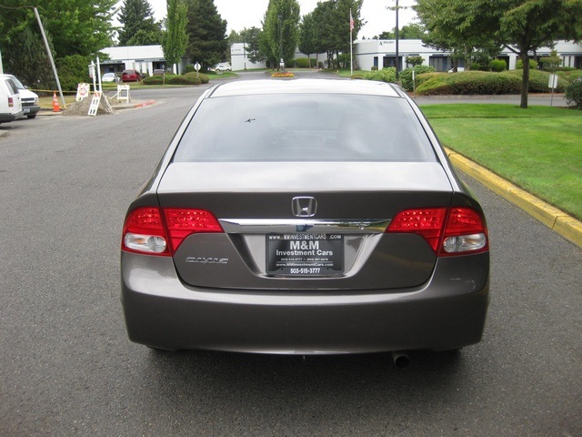 2010 Honda Civic LX   - Photo 4 - Portland, OR 97217